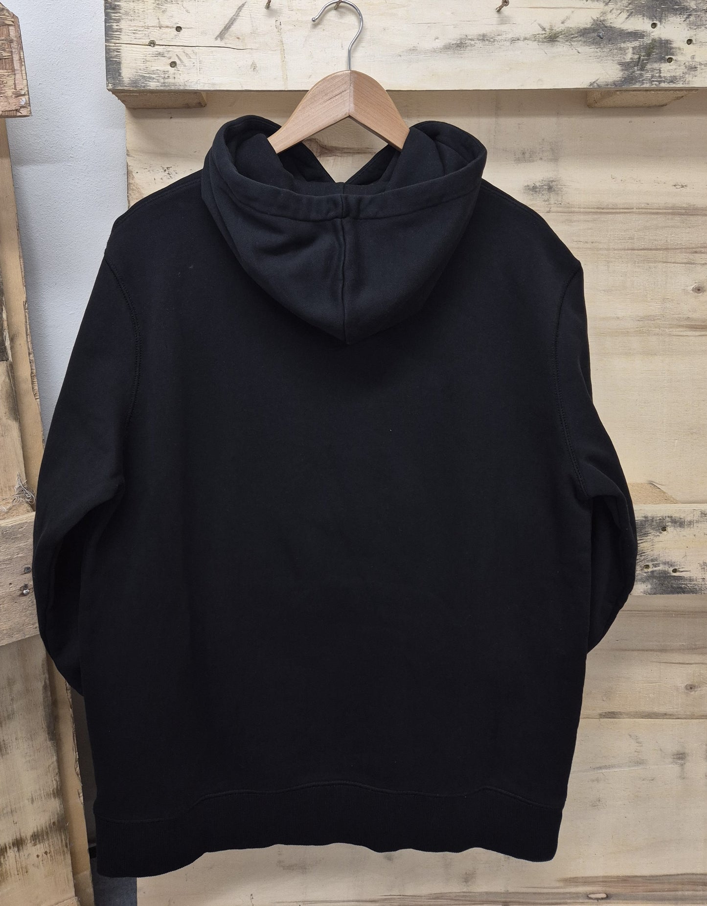 Men's Black hoodie Essential No Limit Logo Chest Embroidery