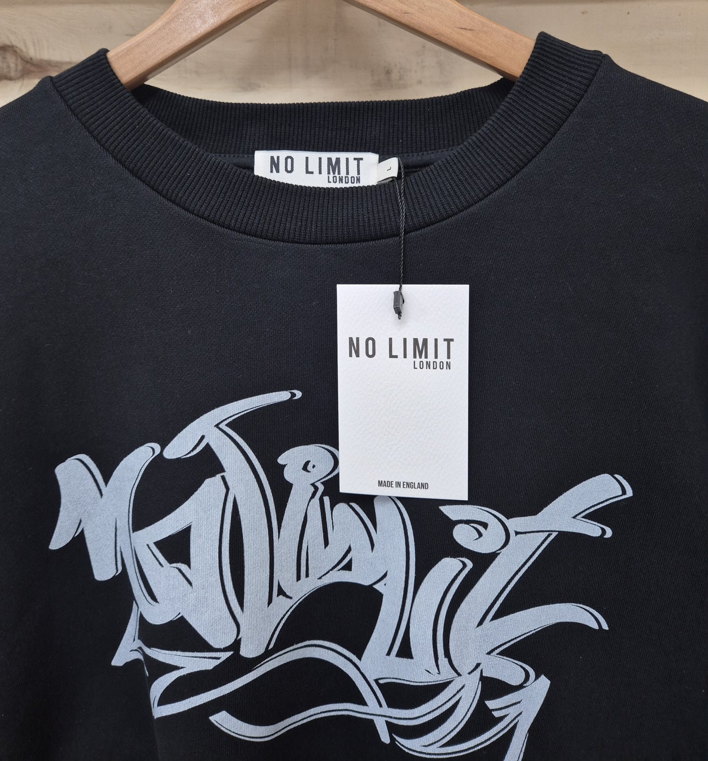 Men's No Limit Sweatshirt Graffiti Print Logo Essential