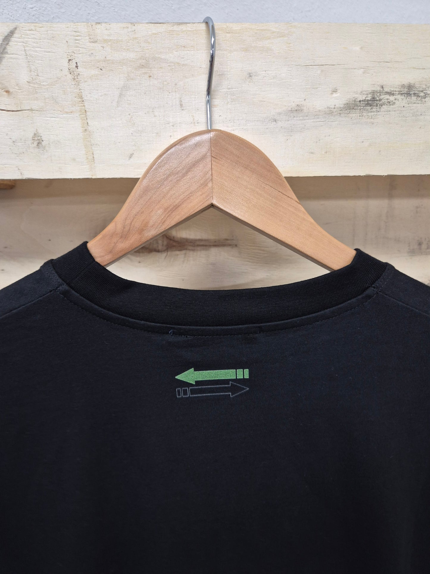 Men's Black Crew Neck T-shirt No Limit Graffiti Logo